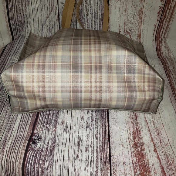 Elliot Lucca Delphine 2 in 1 Tote Sand Plaid - Picture 8 of 12
